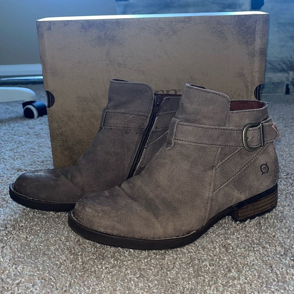 Born Jorgette ankle boots Taupe women’s size 8